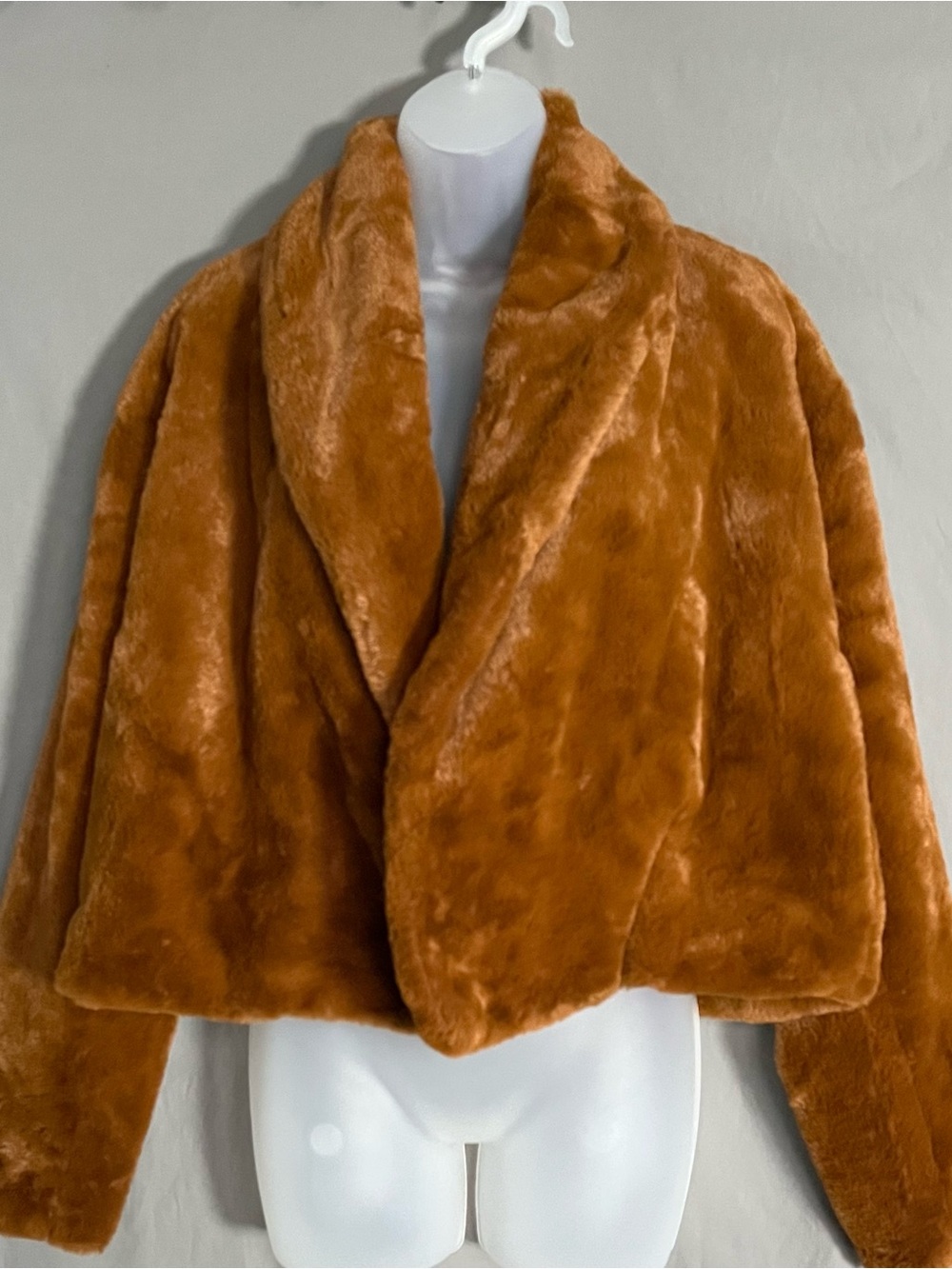 BLANKNYC Cropped Faux Fur Jacket L Camel Cognac Oversized Shrug